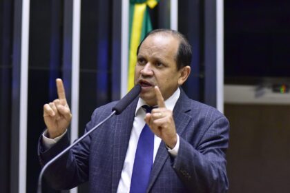 com-wanderlei-e-dorinha,-eli-borges-lanca-pre-candidatura-ao-senado-nesta-sexta-feira-em-araguaina