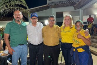 dra.-angela-e-eli-borges-selam-alianca-em-defesa-das-familias-tocantinenses-e-dos-valores-cristaos