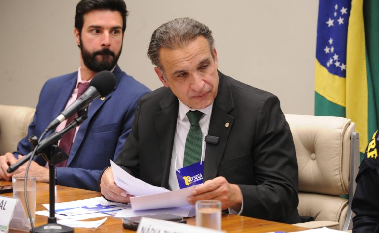 comissao-aprova-regras-para-negociacao-de-dividas-do-mercado-de-energia-eletrica