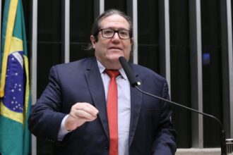 comissao-discute-impacto-do-tamanho-das-turmas-na-qualidade-da-educacao-basica