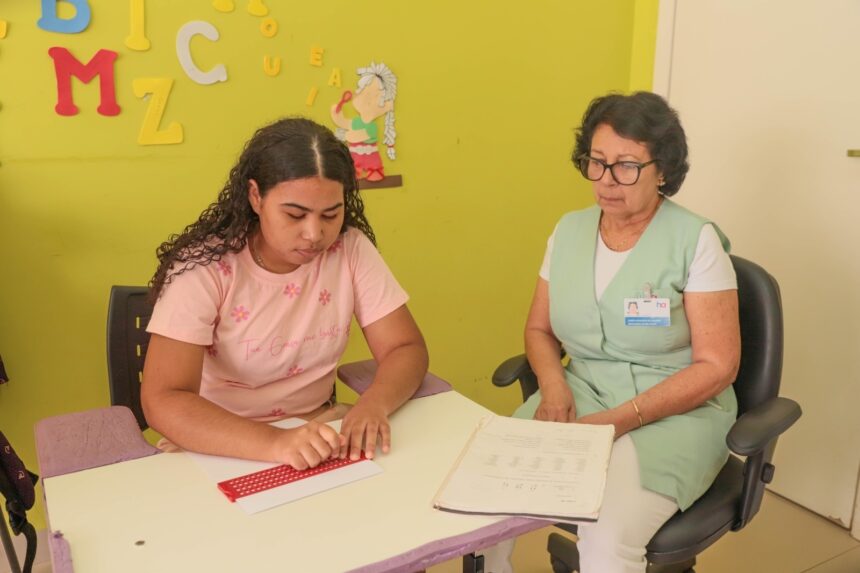 cer-de-araguaina-transforma-vidas-por-meio-da-reabilitacao-visual-e-devolve-autonomia-aos-pacientes