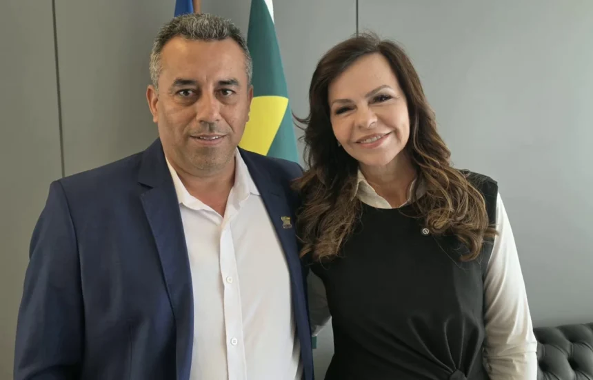 em-off-|-prefeito-zim,-de-tabocao,-tambem-declara-apoio-a-pre-candidatura-de-dorinha