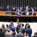 camara-aprova-regras-para-uso-do-simbolo-da-cruz-vermelha-em-periodo-de-conflito-armado