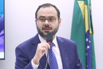 ministro-defende-teto-de-r$-140-mil-para-mei;-empresarios-cobram-reajuste-do-simples-nacional