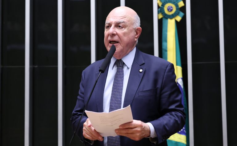 camara-aprova-projeto-que-amplia-tempo-de-protecao-de-patentes-de-variedades-de-cultivares