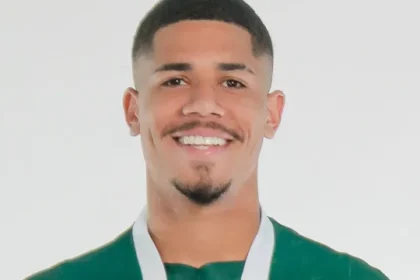 apesar-do-transfer-ban,-santos-busca-informacoes-sobre-lateral-do-goias