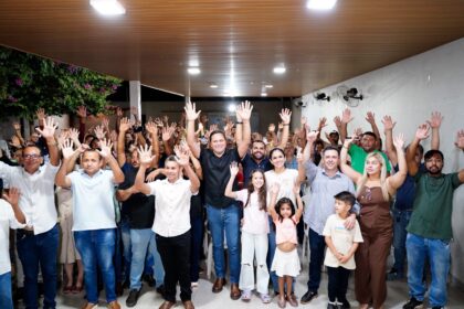 junior-diamantino-reune-centenas-de-liderancas-em-araguaina;-deputado-federal-thiago-dimas-prestigia-o-encontro