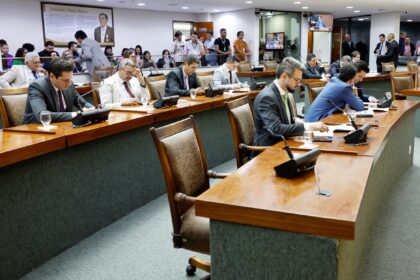 deputados-aprovam-adequacoes-a-lei-geral-de-licenca-ambiental