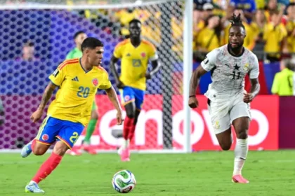 com-vitoria-magra,-colombia-e-a-ultima-classificada-as-oitavas-de-final-da-copa-do-mundo
