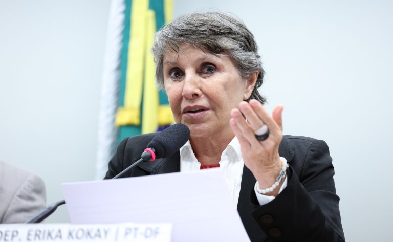 comissao-debate-a-pauta-da-infancia-e-da-adolescencia-nas-eleicoes-de-2026;-participe