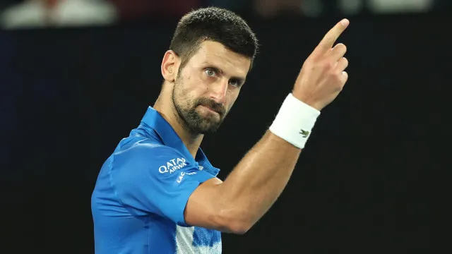 djokovic-leva-susto,-mas-vence-algoz-de-joao-fonseca-e-avanca-em-wimbledon