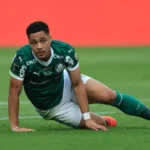 vitor-roque-fica-perto-de-retorno-no-palmeiras,-e-uruguaios-se-reapresentam