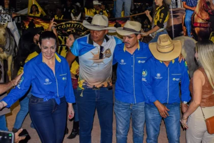 ao-lado-de-vicentinho,-cinthia-ribeiro-prestigia-cavalgada-de-almas-e-sugere-investimentos-em-ecoturismo