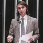 comissao-aprova-proposta-que-institui-politica-para-promover-lingua-brasileira-de-sinais