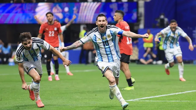 europa-domina-as-quartas;-argentina-salva-a-america-do-sul