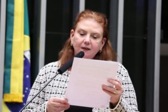 camara-cria-comenda-padre-cicero-para-reconhecer-quem-contribui-com-desenvolvimento-do-nordeste