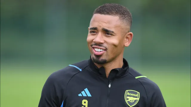 gabriel-jesus-treina-no-ct-do-palmeiras-durante-as-ferias-do-arsenal