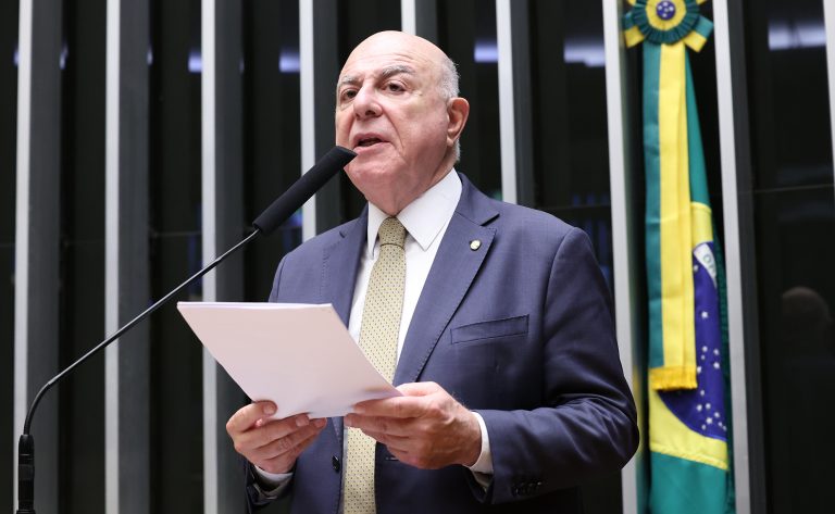 camara-aprova-projeto-que-torna-permanentes-os-incentivos-para-a-industria-da-reciclagem