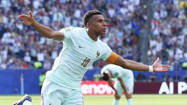 franca-vence-marrocos-e-e-a-primeira-semi-finalista-da-copa-do-mundo