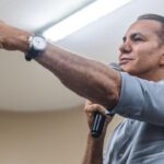 em-off-|-ataides-lamenta-que-70%-dos-professores-sejam-contratados-e-garante-que-fara-concurso