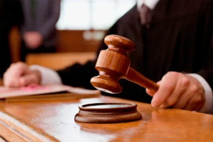 justica-reduz-jornada-de-servidora-do-estado-com-filho-esquizofrenico-sem-prejuizos-ao-salario