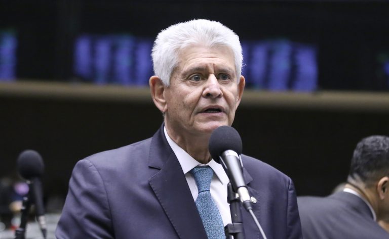 comissao-aprova-reestruturacao-do-quadro-de-pessoal-do-trt-da-4a-regiao