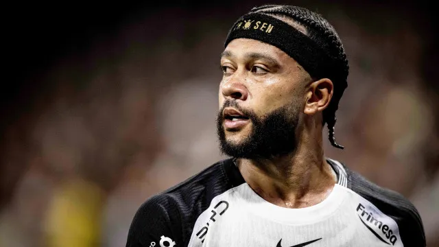 diniz-espera-resposta-sobre-memphis-e-aprova-arthur-e-wesley-no-corinthians