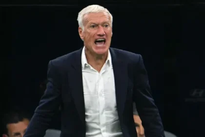 deschamps-detona-arbitragem-apos-franca-cair-diante-da-espanha