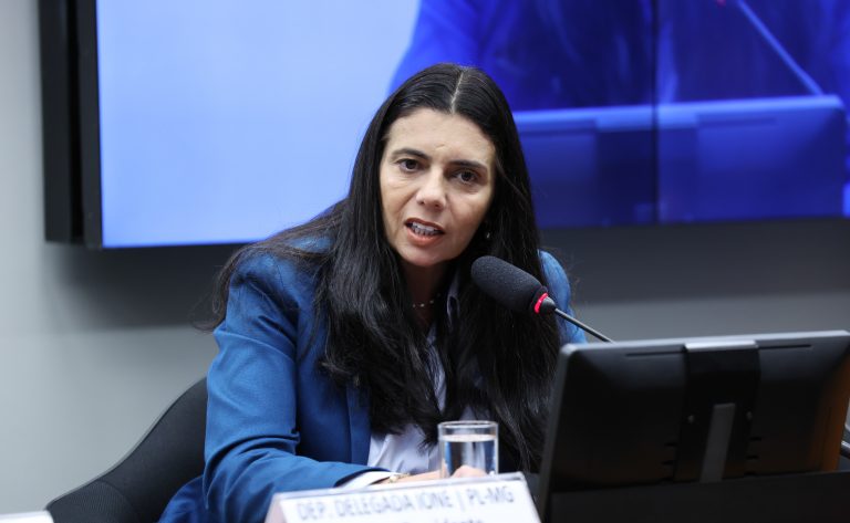comissao-aprova-criacao-de-sistema-nacional-de-prevencao-e-combate-ao-feminicidio