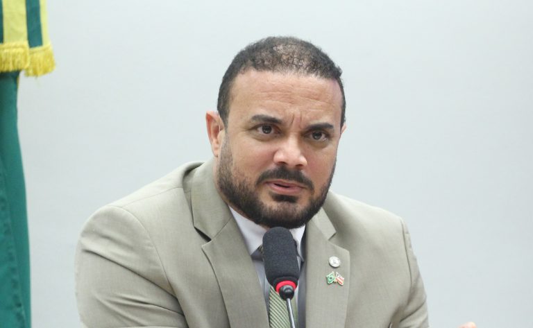 comissao-aprova-projeto-de-isencao-do-imposto-de-renda-para-profissionais-da-seguranca-publica