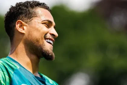 ex-flamengo,-joao-gomes-mudara-de-time-na-inglaterra,-diz-jornal