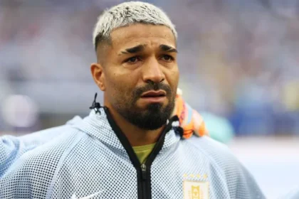 uruguaio-que-disputou-a-copa-e-expulso-pela-‘lei-vini-jr.’-no-mexico