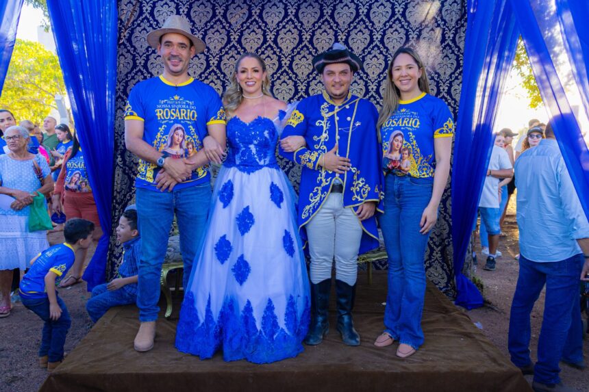 vicentinho-prestigia-cacada-da-rainha-e-participa-dos-festejos-de-nossa-senhora-do-carmo-em-monte-do-carmo