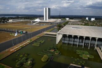 estudo-legislativo-aponta-para-a-necessidade-de-novas-reformas-para-estabilizar-a-divida-publica