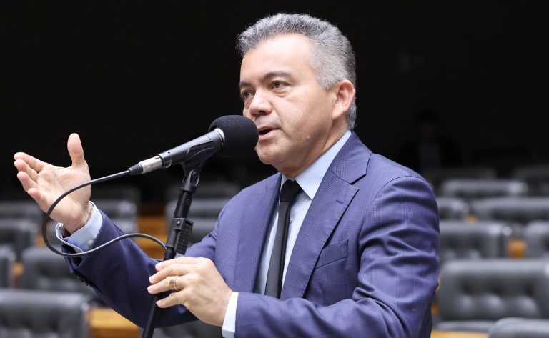 comissao-aprova-campanhas-sobre-saude-e-seguranca-nas-contas-de-agua,-luz-e-internet
