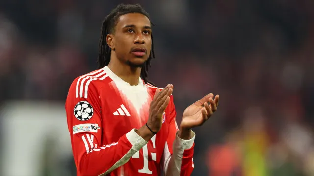 bayern-descarta-vender-olise-e-avalia-renovar-com-salario-de-r$-150-milhoes