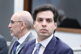 comissao-aprova-inclusao-de-imagem-em-notificacao-de-multa-de-transito