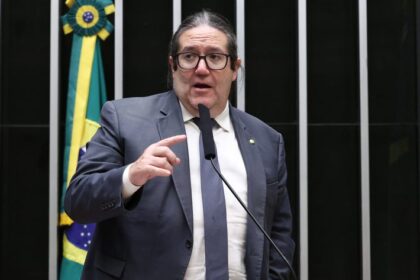 comissao-aprova-prioridade-para-diagnostico-precoce-e-ensino-especifico-para-alunos-com-autismo