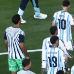 argentina-vira-as-costas-para-a-espanha-durante-entrega-da-taca