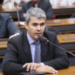 comissao-aprova-regras-para-uso-da-palavra-“mel”-em-rotulos-de-produtos-alimenticios