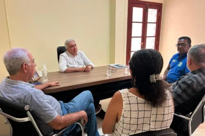 laurez-debate-demandas-da-agricultura-familiar-no-tocantins-com-representantes-do-mda-e-de-movimento-social