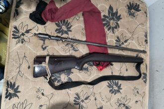 policia-civil-prende-homem-por-porte-ilegal-de-arma-de-fogo-apos-acao-em-dianopolis