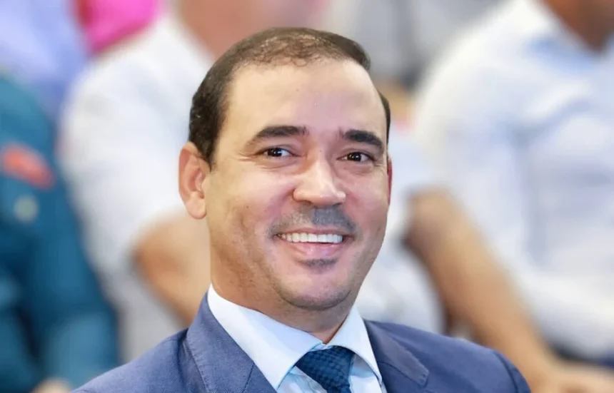 vicentinho-junior-|-a-verdadeira-discussao-sobre-mineracao-nao-e-sobre-orgaos-publicos;-e-sobre-desenvolvimento