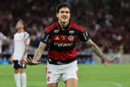 pedro-tem-2a-melhor-media-em-7-anos-de-fla-e-‘assusta’-futuro-concorrente