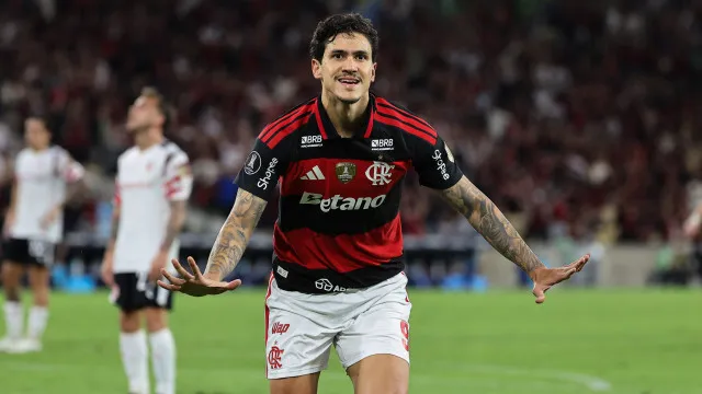 pedro-tem-2a-melhor-media-em-7-anos-de-fla-e-‘assusta’-futuro-concorrente