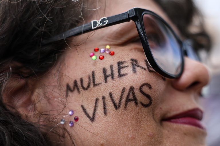 retrospectiva:-camara-aprovou-propostas-de-combate-a-violencia-contra-a-mulher