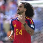 jogador-espanhol-marc-cucurella-mantem-cabelo-longo-para-que-filho-autista-o-reconheca-em-campo
