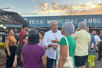laurez-moreira-defende-fortalecimento-das-feiras-livres-e-valorizacao-de-quem-ajuda-a-movimentar-a-economia-do-tocantins
