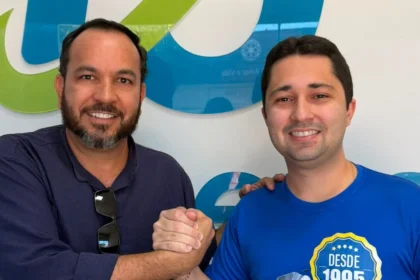 candidato-ao-senado-pelo-rede,-fabio-ribeiro-tem-fabiano-matos-como-1o-suplente,-filho-do-presidente-da-faciet