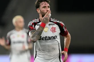 flamengo-recebe-proposta-de-clube-turco-pelo-zagueiro-leo-pereira